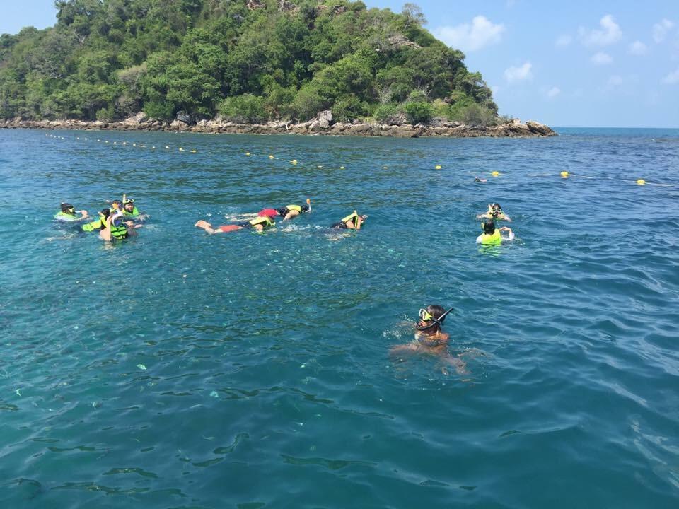 La Paillote Guest House Rayong Esterno foto